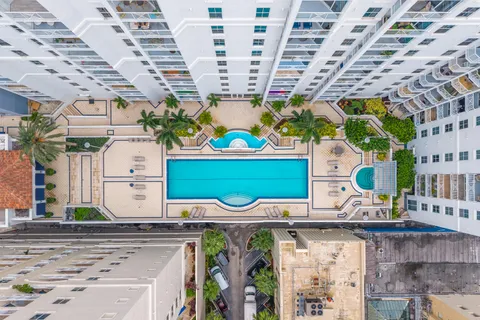 $1,949,000 | 255 Evernia Street, Unit 806, West Palm Beach, FL 33401