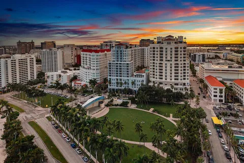 $1,949,000 | 255 Evernia Street, Unit 806, West Palm Beach, FL 33401