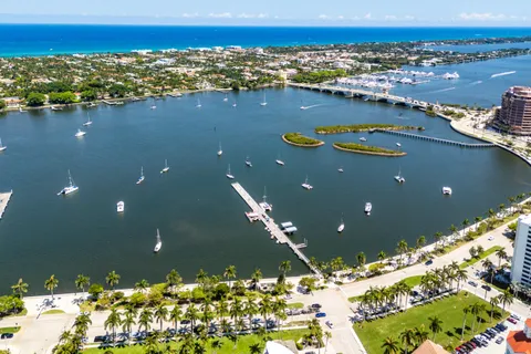 $1,949,000 | 255 Evernia Street, Unit 806, West Palm Beach, FL 33401