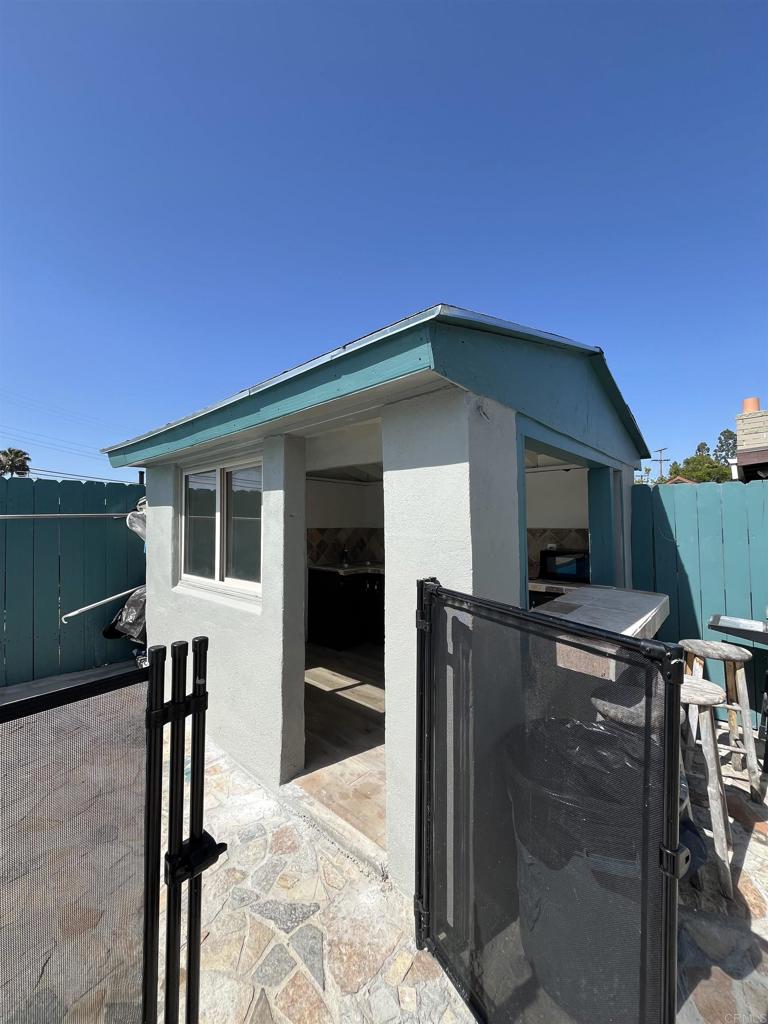 238 Lakeview Avenue Spring Valley, CA 91977 - Photo 19 of 60