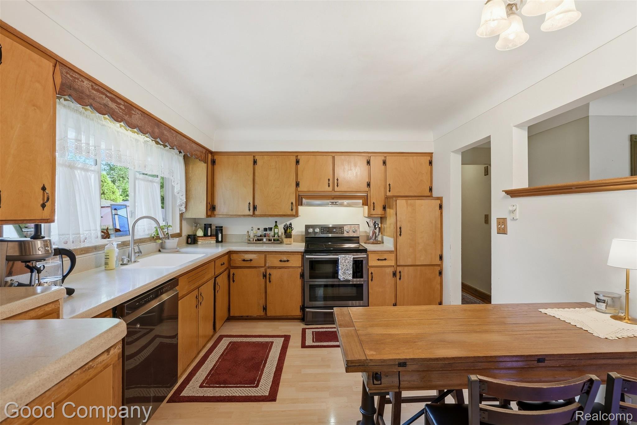 3615 Hazelton Avenue Rochester, MI 48307 - Photo 23 of 56 Kitchen
