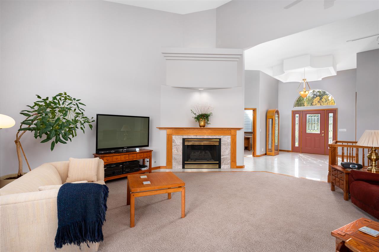 803 East Wild Rose Road Colbert, WA 99005 - Photo 4 of 38