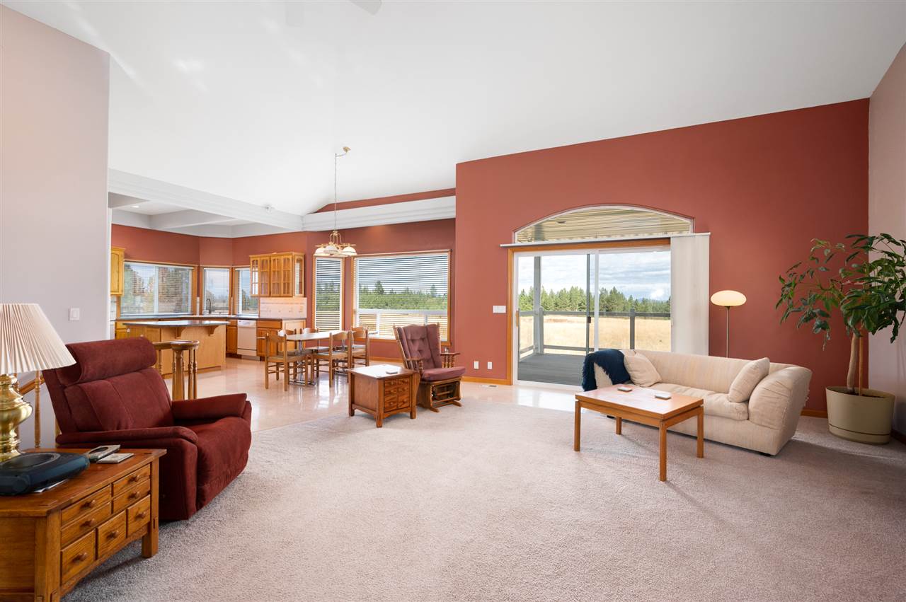 803 East Wild Rose Road Colbert, WA 99005 - Photo 6 of 38