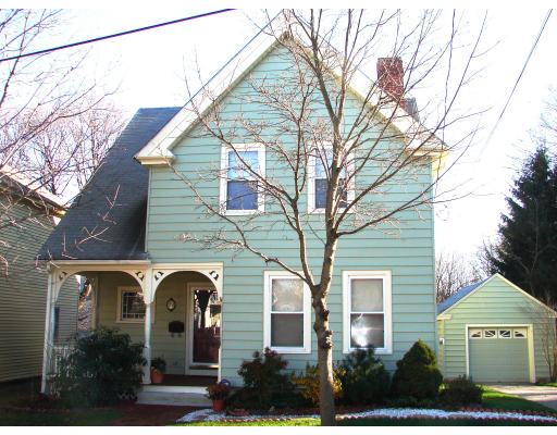 29 North Walnut Street Clinton, MA 01510 - Photo 1 of 22 Gallery Image 1