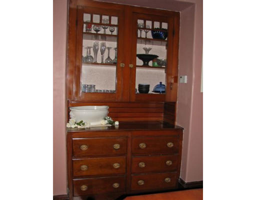 29 North Walnut Street Clinton, MA 01510 - Photo 8 of 22 Gallery Image 8