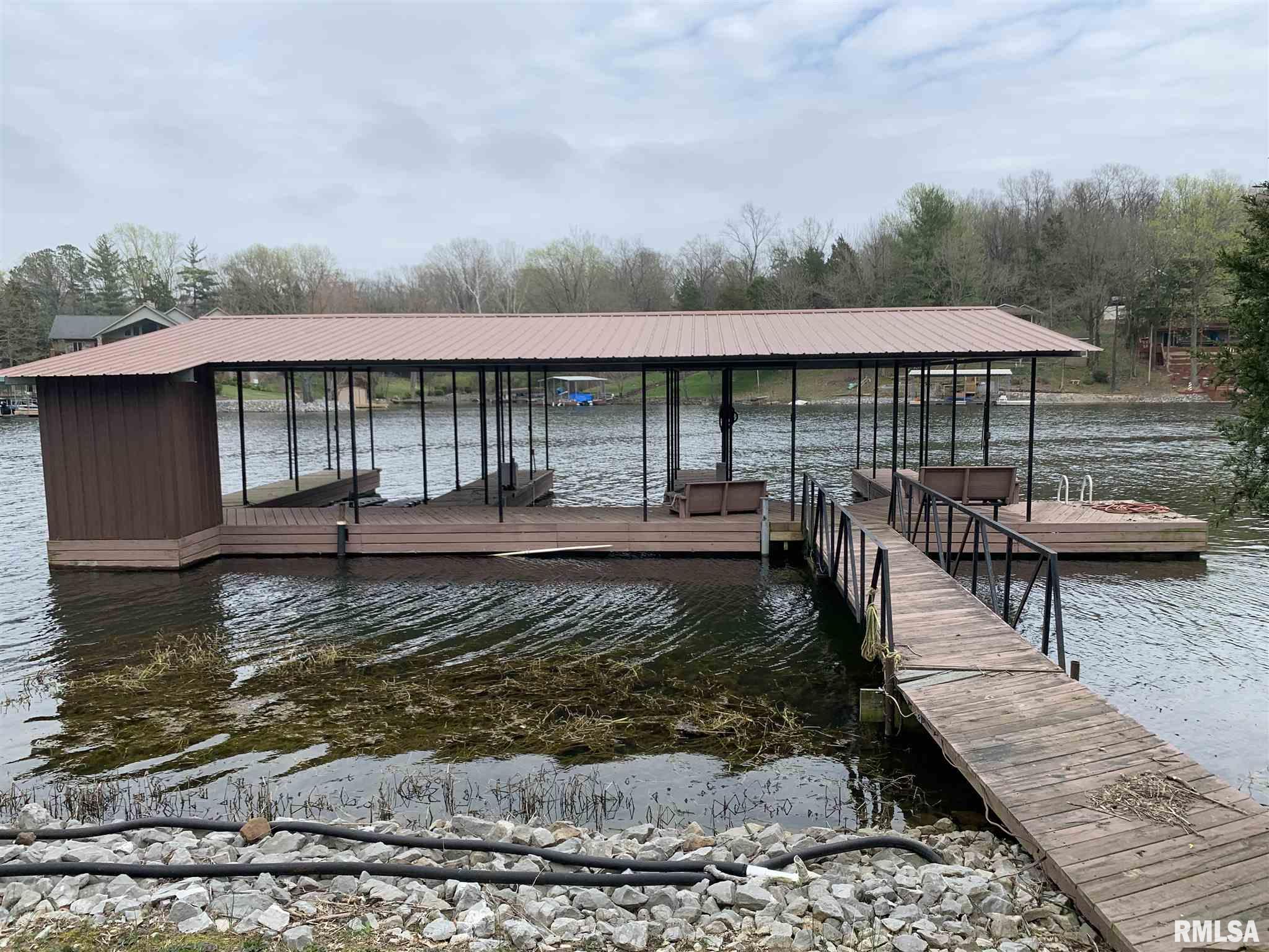 170 Sandy Point Goreville, IL 62939 - Photo 11 of 50 Gallery Image 11
