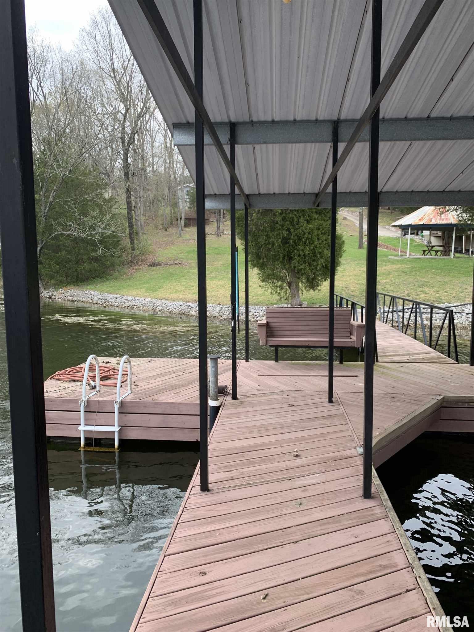 170 Sandy Point Goreville, IL 62939 - Photo 14 of 50 Gallery Image 14