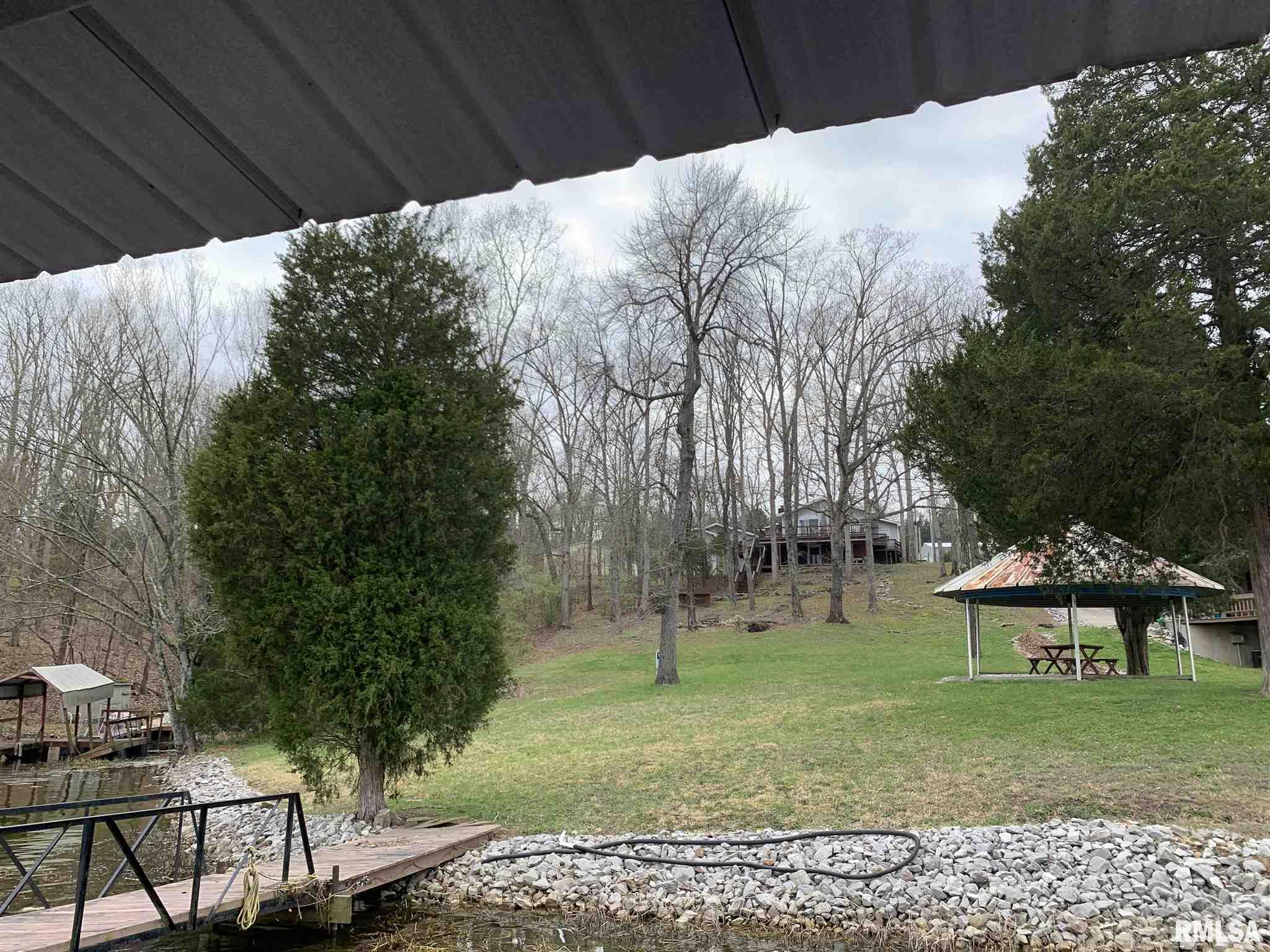170 Sandy Point Goreville, IL 62939 - Photo 17 of 50 Gallery Image 17
