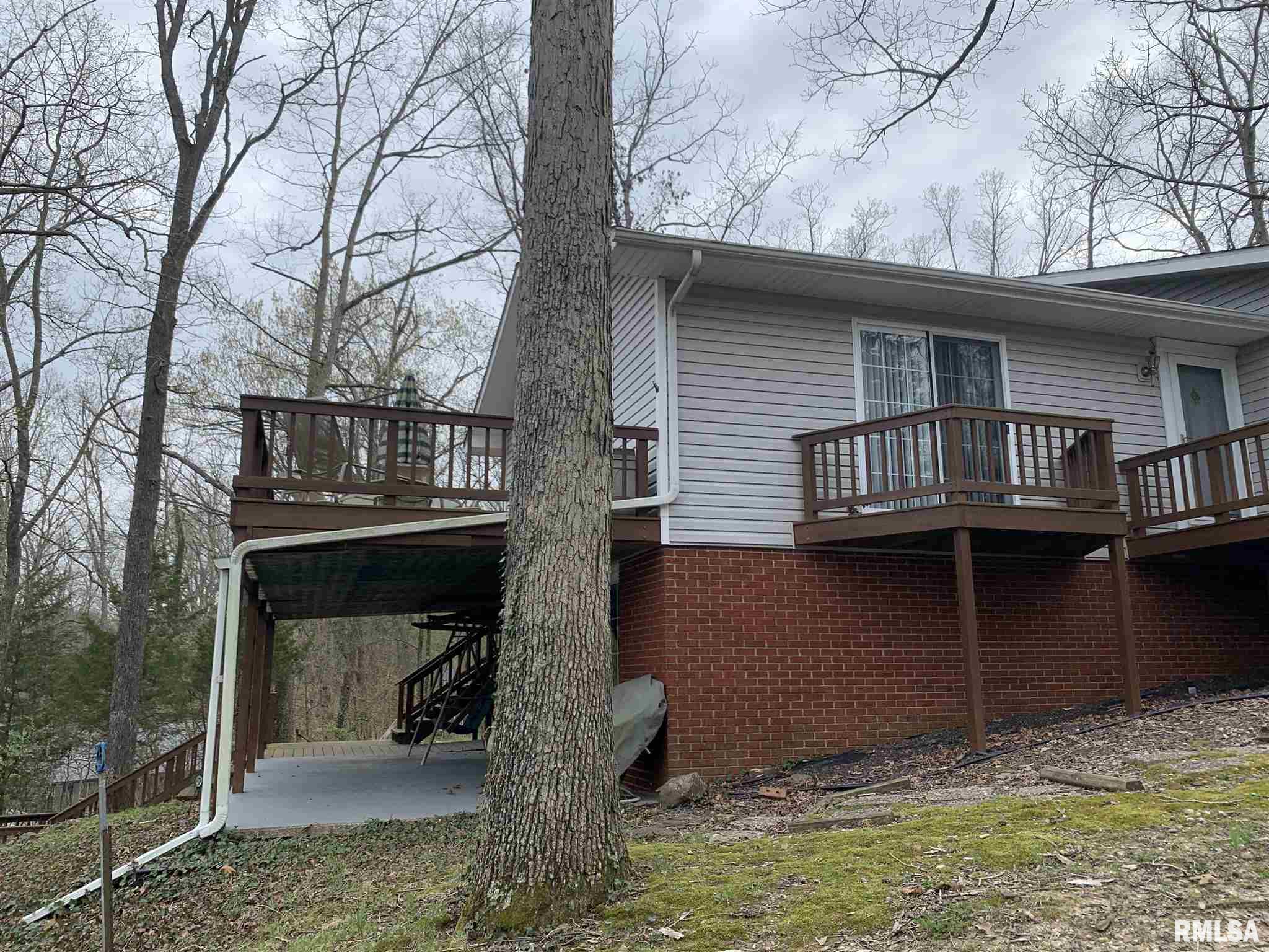 170 Sandy Point Goreville, IL 62939 - Photo 6 of 50 Gallery Image 6