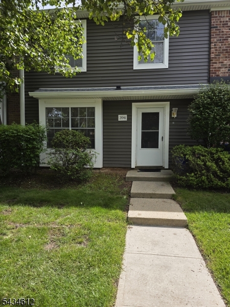 394 Rittenhouse Court North Brunswick, NJ 08902 - Photo 1 of 18