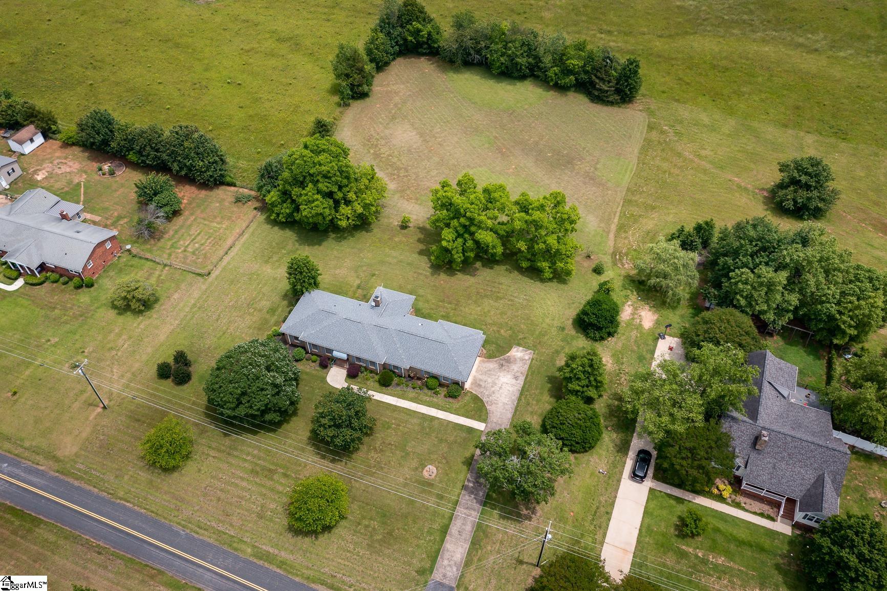 1011 Garrison Road Anderson, SC 29625 - Photo 32 of 36