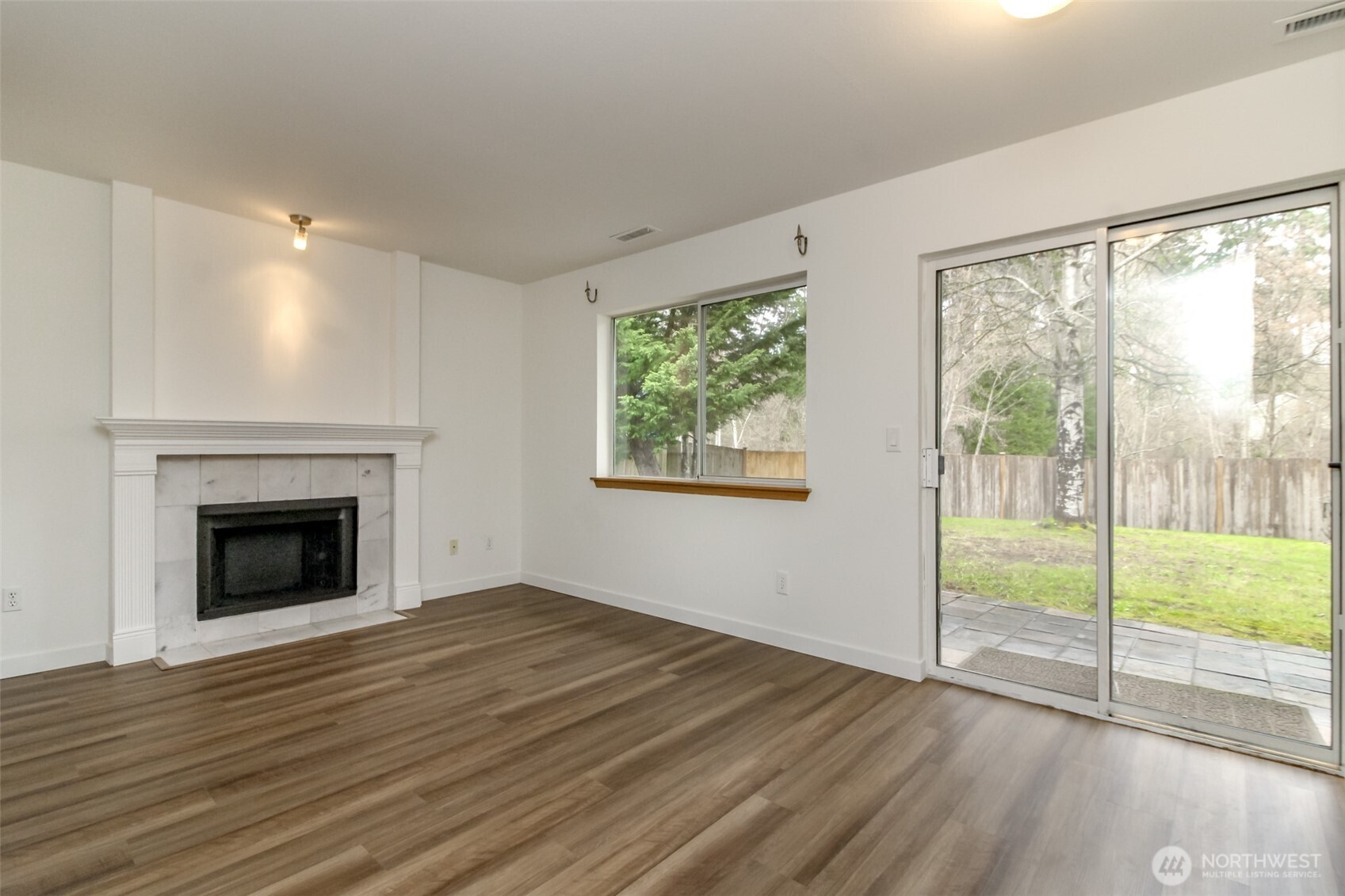 26334 127th Avenue Southeast Kent, WA 98030 - Photo 15 of 37
