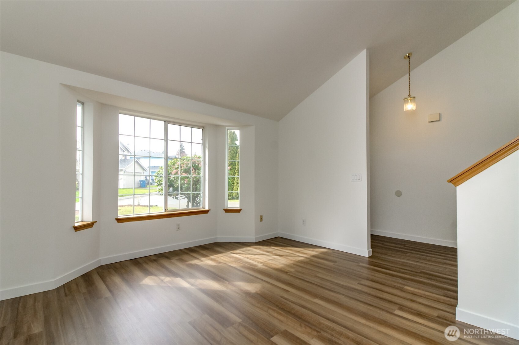 26334 127th Avenue Southeast Kent, WA 98030 - Photo 9 of 37