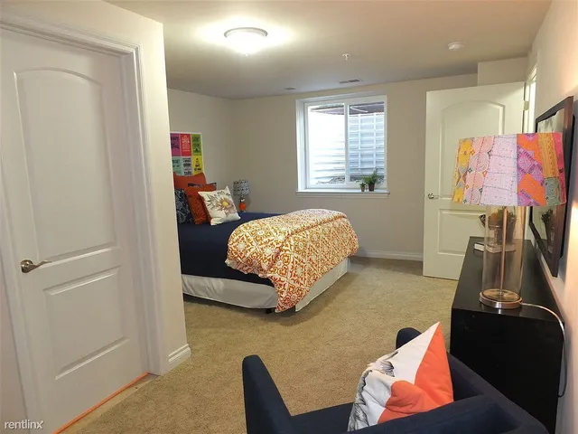 $2,250 | 3992 Cloverlane Drive, Ypsilanti, MI 48197