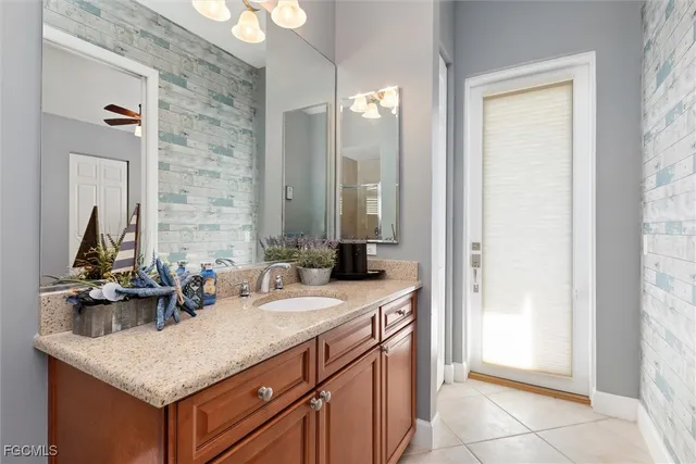 $543,000 | 10300 Tarpon Landings Terrace, Unit 4, Placida, FL 33946