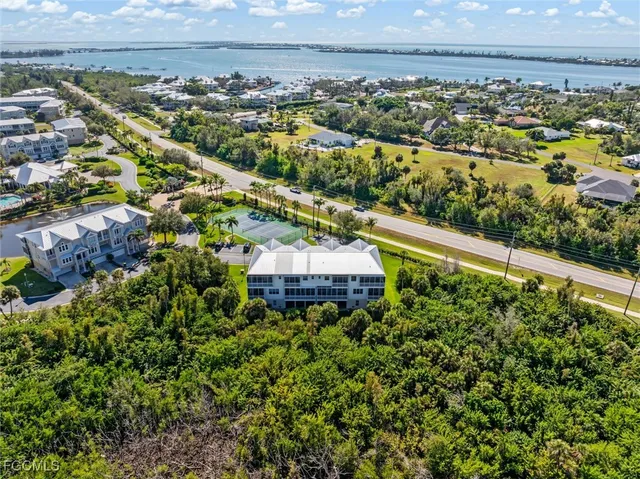 $543,000 | 10300 Tarpon Landings Terrace, Unit 4, Placida, FL 33946