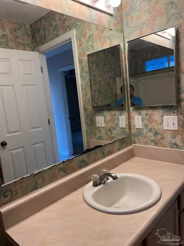 $209,700 | 192 Wildflower Lane, Pensacola, FL 32514