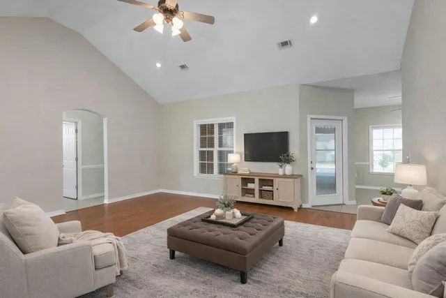 $474,900 | 5552 Frontier Drive, Crestview, FL 32536