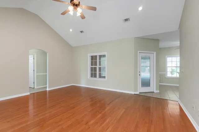 $474,900 | 5552 Frontier Drive, Crestview, FL 32536