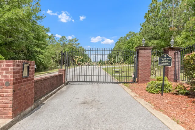 $479,000 | 5552 Frontier Drive, Crestview, FL 32536