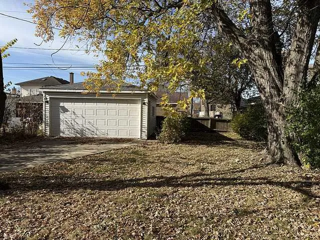 $300,000 | 5320 South Oak Park Avenue, Chicago, IL 60638