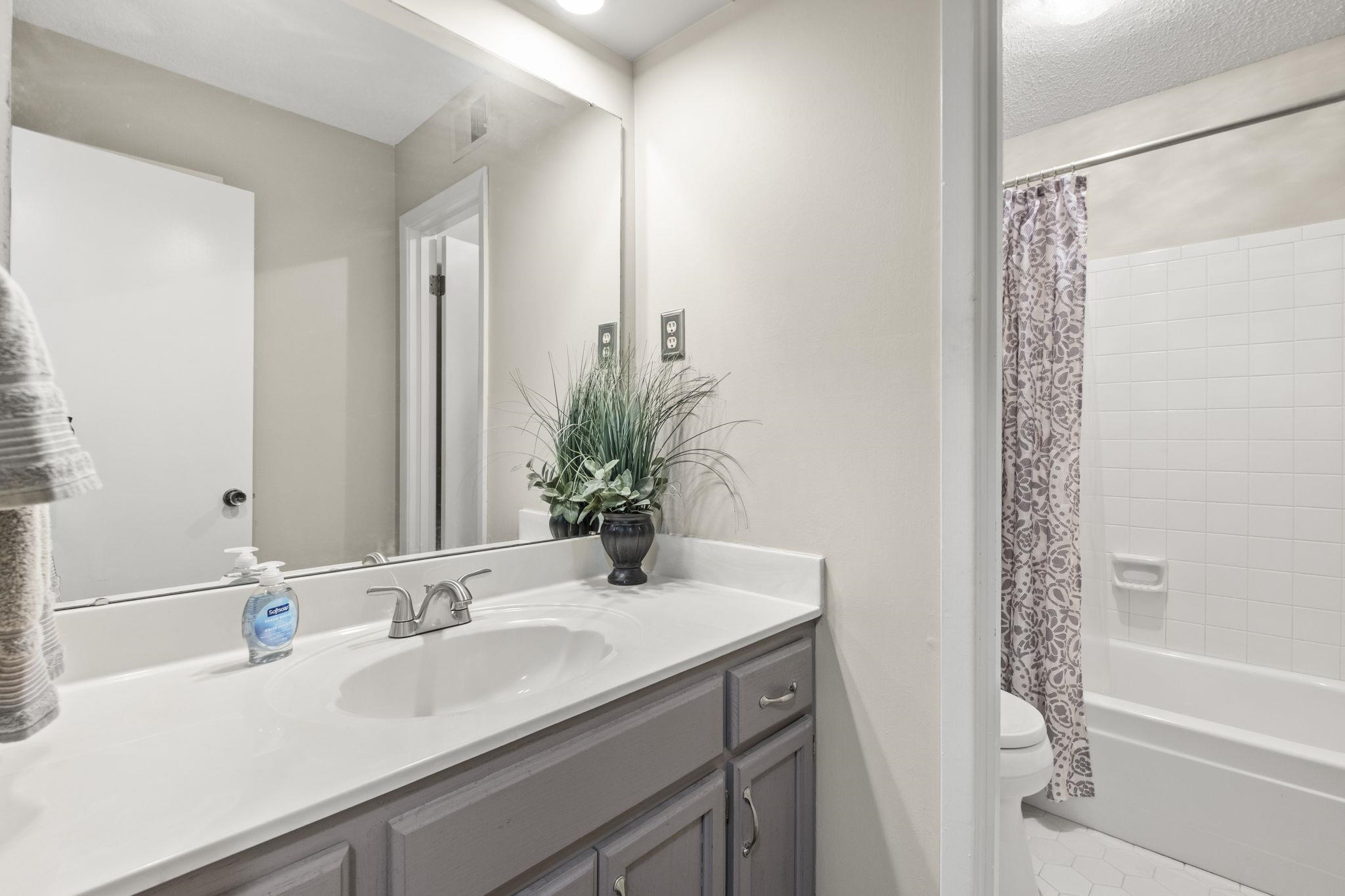 5609 Elmore Road Bartlett, TN 38134 - Photo 19 of 29