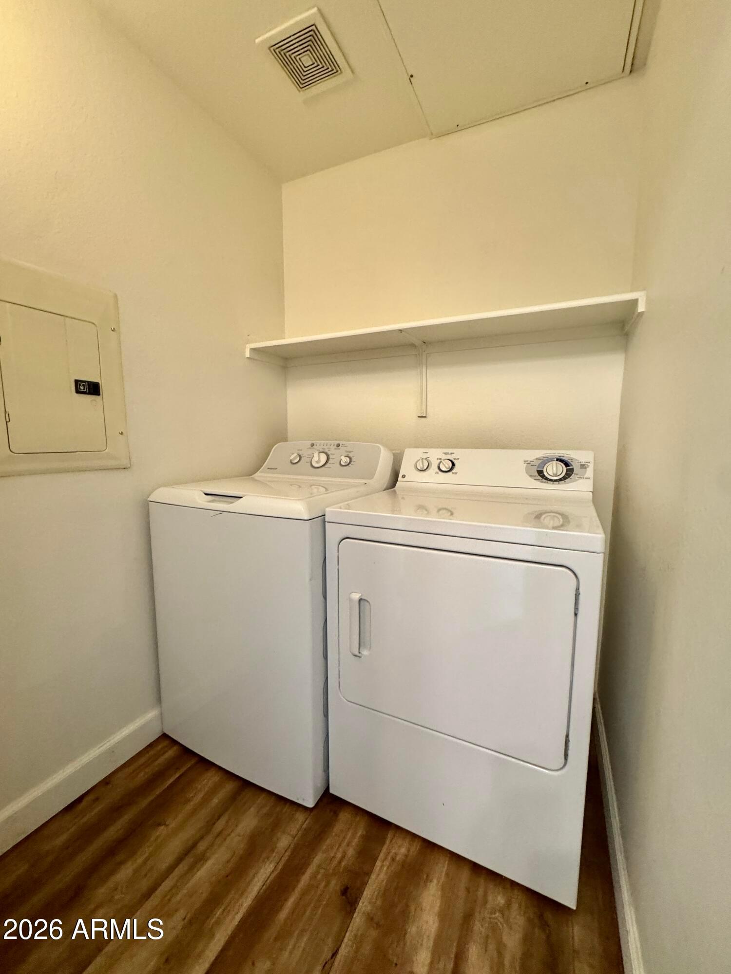 1701 East Colter Street, Unit 465 Phoenix, AZ 85016 - Photo 24 of 25 a utility room with dryer and washer