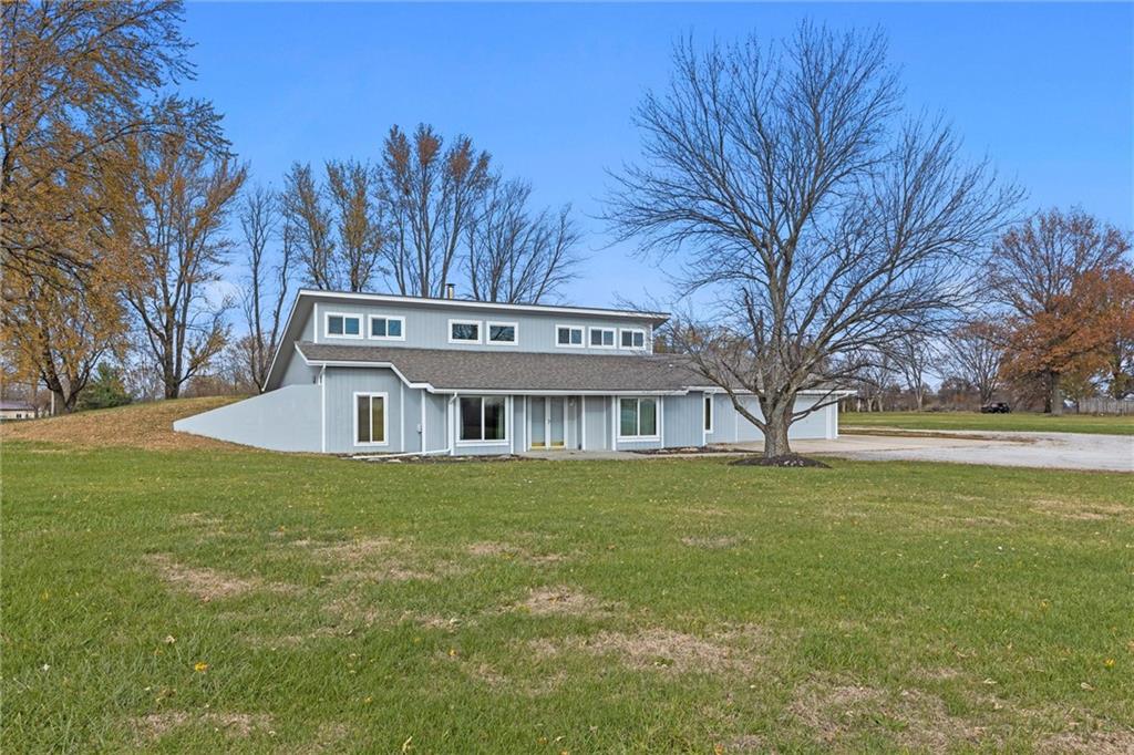1306 East Hubach Hill Road Raymore, MO 64083 - Photo 1 of 1