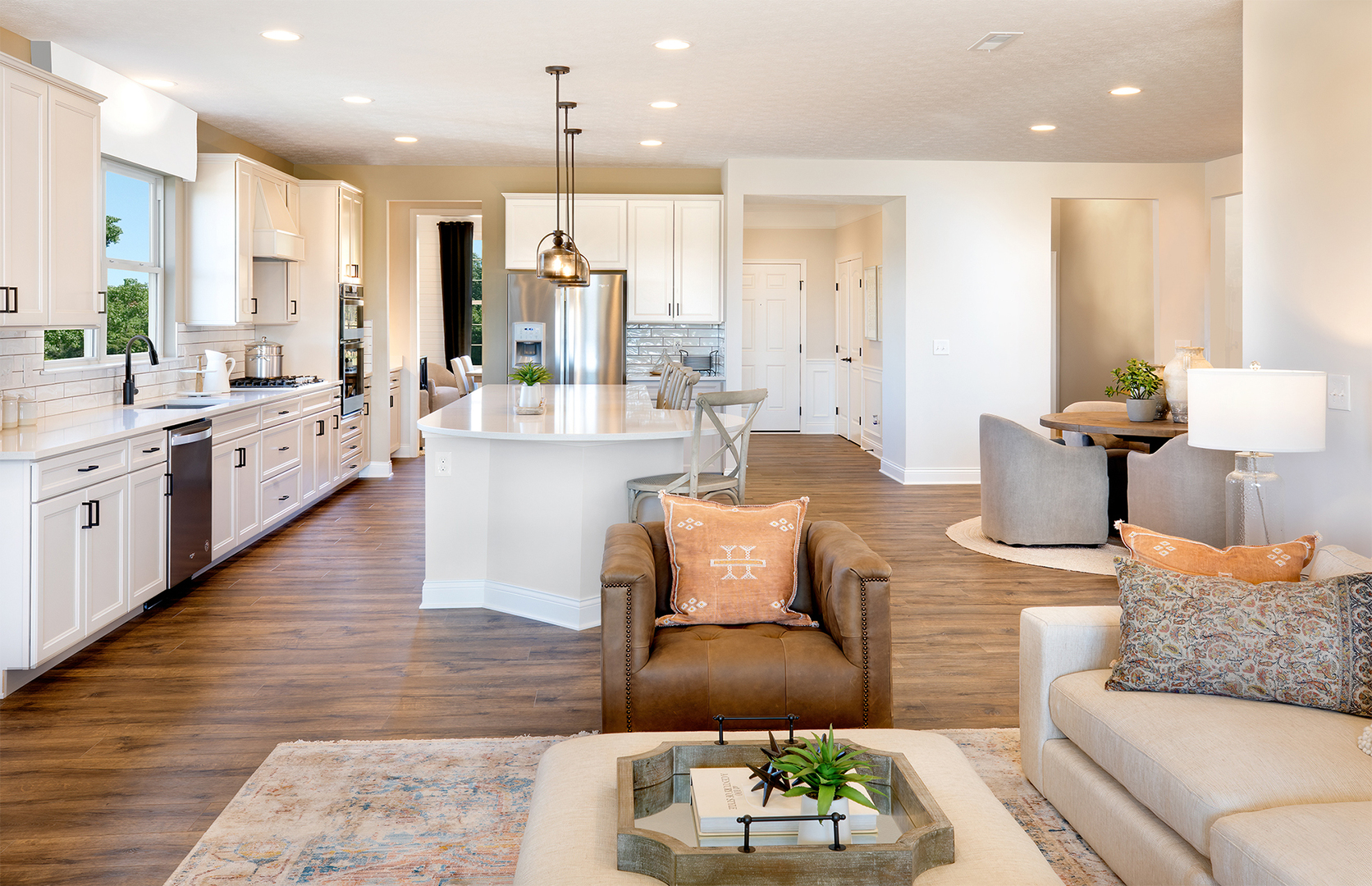 274 Branson Drive Batavia, IL 60510 - Photo 6 of 14 a living room with furniture kitchen and a table