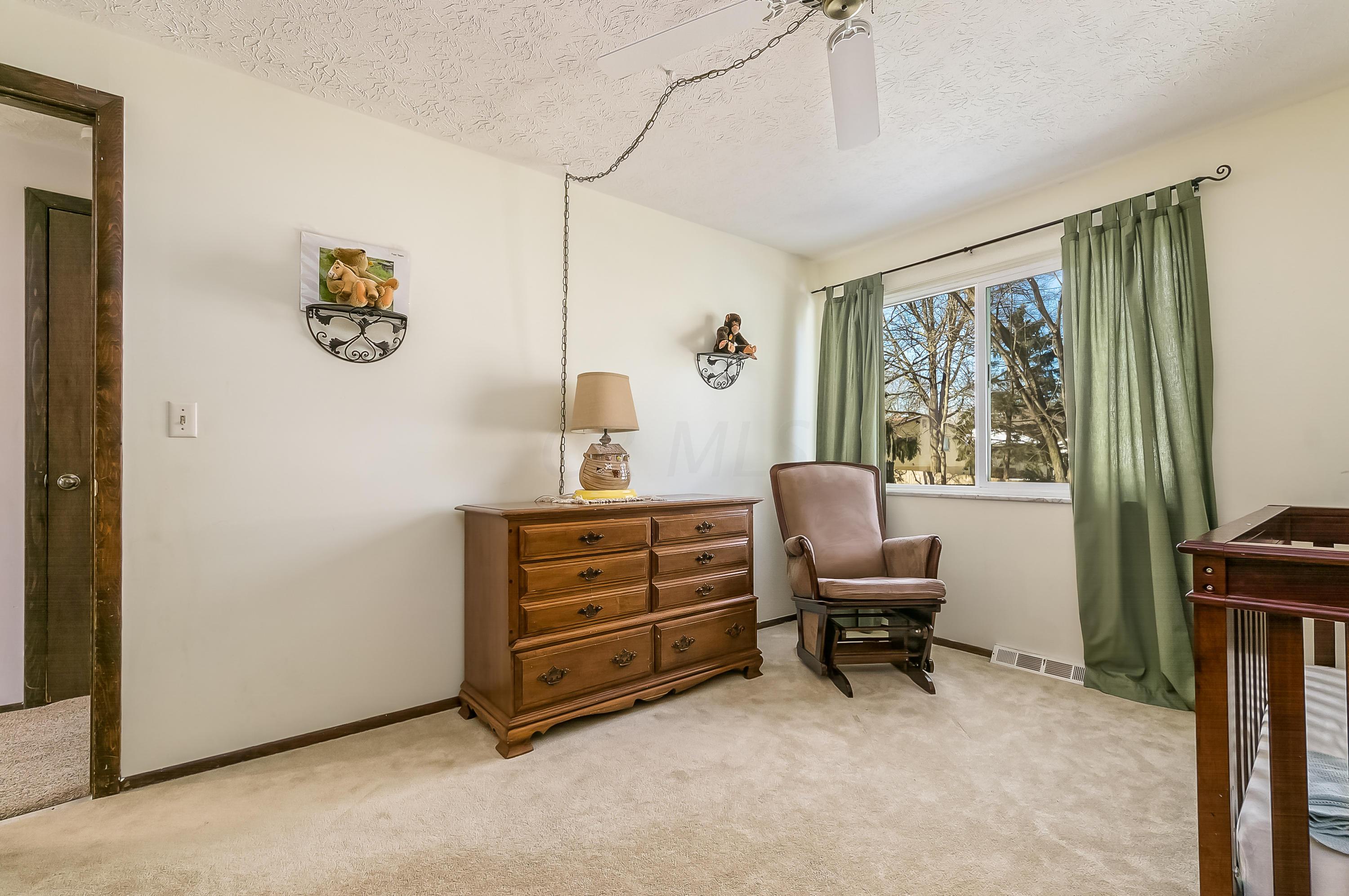 660 Clark State Road Columbus, OH 43230 - Photo 36 of 42
