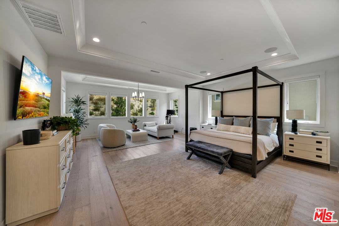 20607 Bluebird Court Porter Ranch, CA 91326 - Photo 19 of 38 Gallery Image 19
