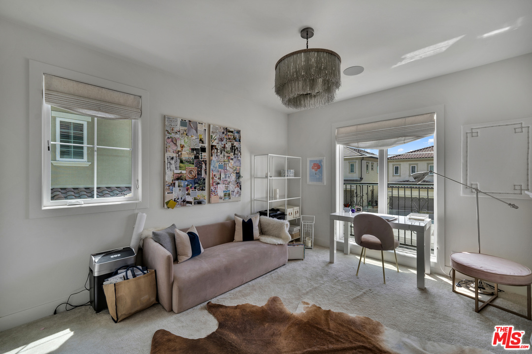 20607 Bluebird Court Porter Ranch, CA 91326 - Photo 24 of 38 Gallery Image 24