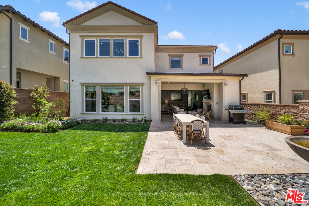 20607 Bluebird Court Porter Ranch, CA 91326 - Photo 35 of 38 Gallery Image 35