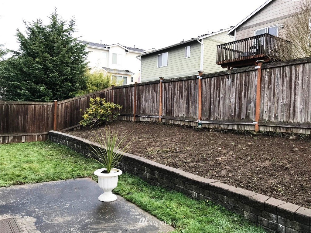 3905 152nd Place Southeast Bothell, WA 98012 - Photo 3 of 20
