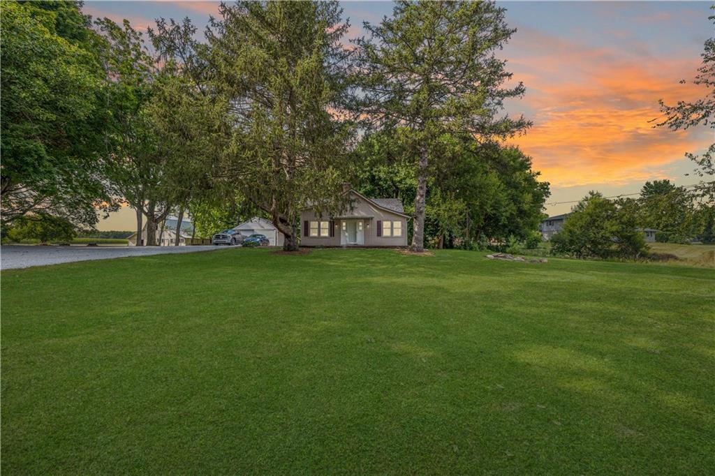 690 Hospital Road Franklin, IN 46131 - Photo 2 of 27 Gallery Image 2