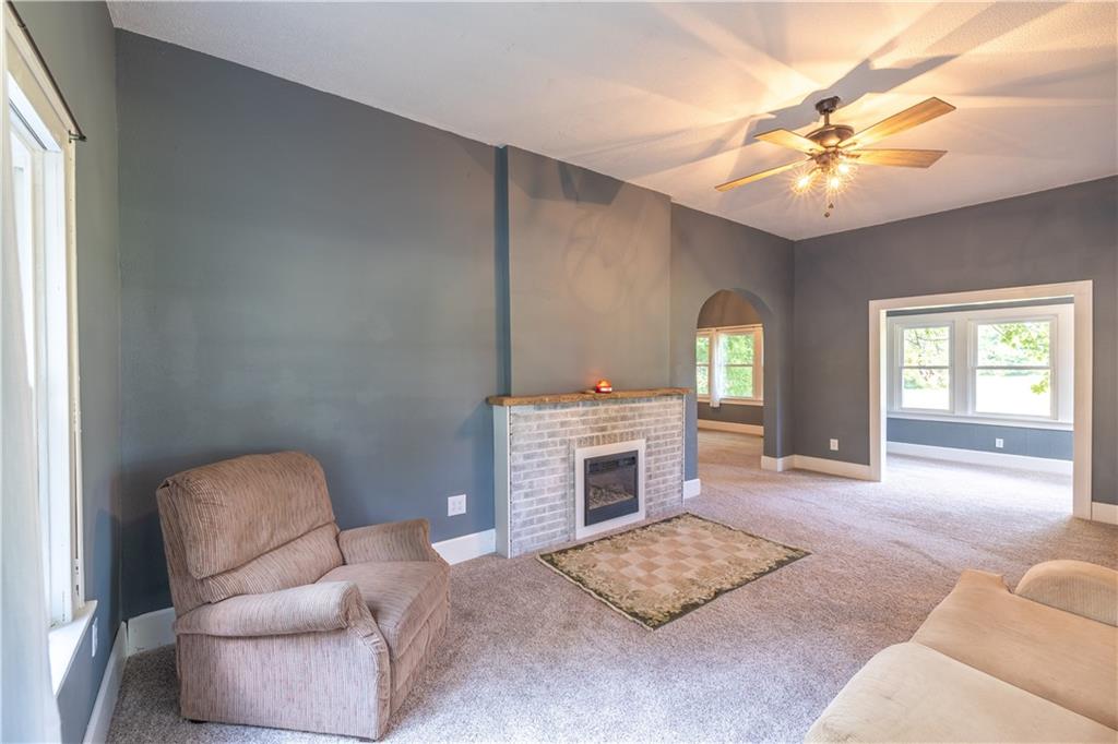 690 Hospital Road Franklin, IN 46131 - Photo 10 of 27 Gallery Image 10