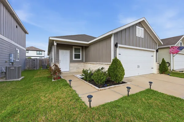 $1,850 | 24042 Hay Needle Lane, Hockley, TX 77447