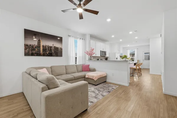 $1,850 | 24042 Hay Needle Lane, Hockley, TX 77447