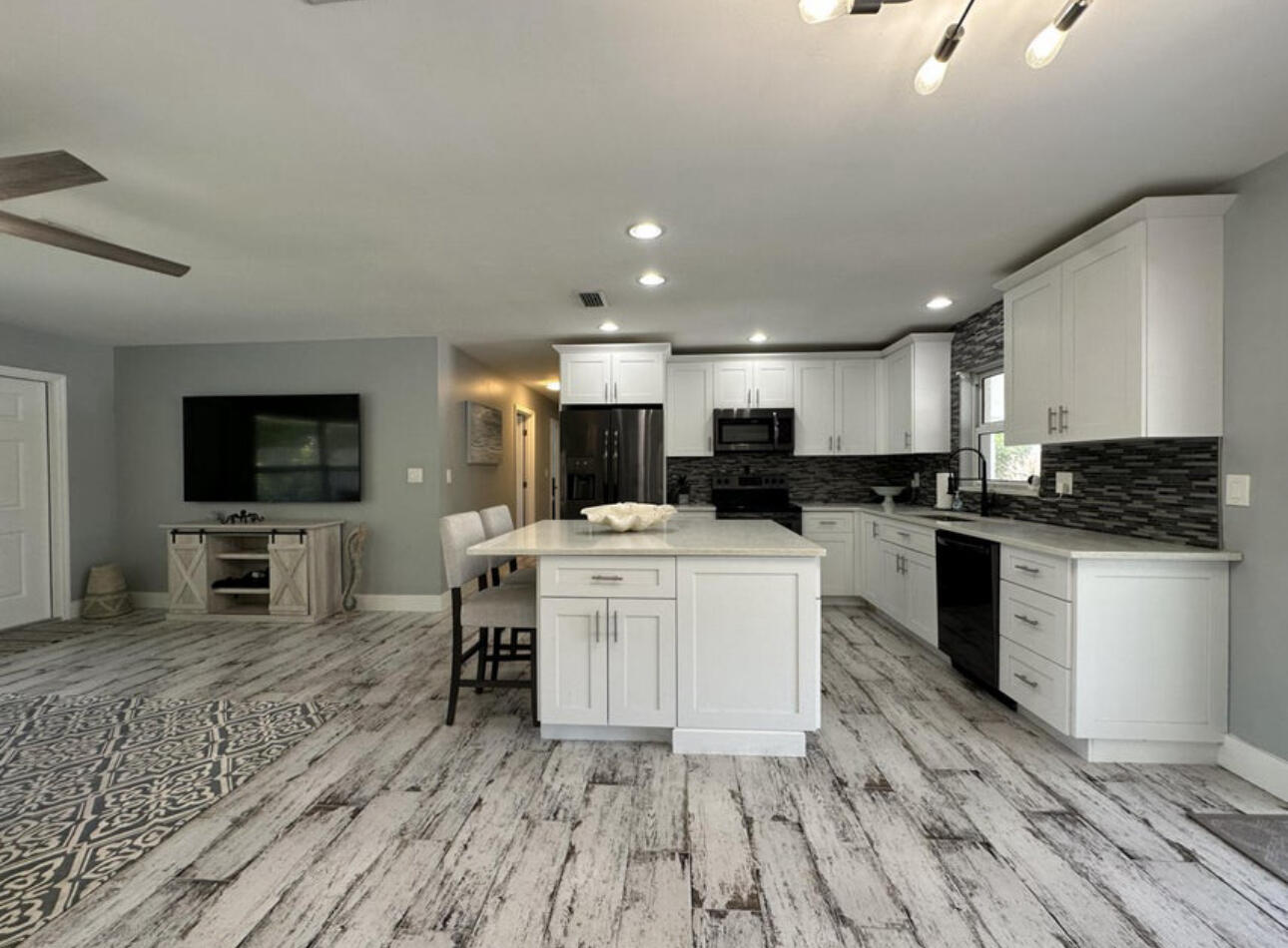 270 Northwest 36th Street Boca Raton, FL 33431 - Photo 57 of 82 IMG_0158