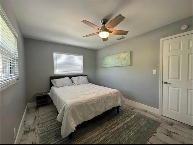 $6,000 | 270 Northwest 36th Street, Boca Raton, FL 33431