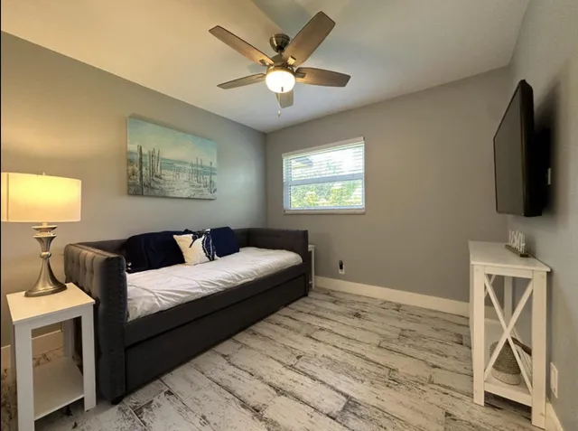 $6,000 | 270 Northwest 36th Street, Boca Raton, FL 33431