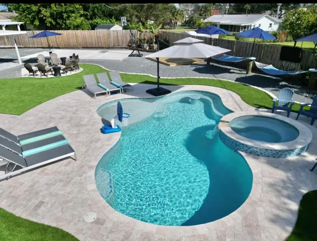 $6,000 | 270 Northwest 36th Street, Boca Raton, FL 33431