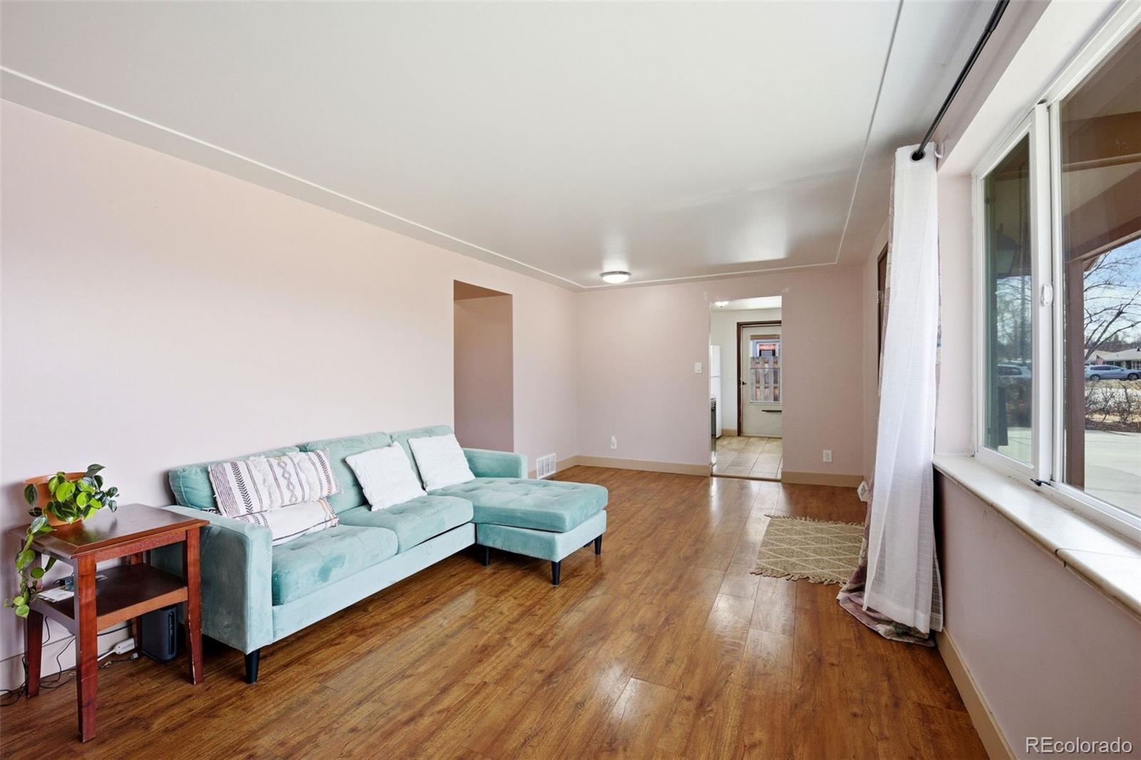 4752 Dover Street Wheat Ridge, CO 80033 - Photo 4 of 18