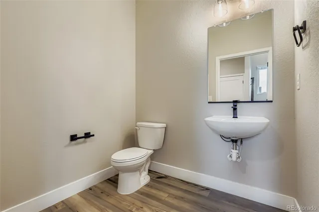 $674,900 | 15553 West Washburn Avenue, Lakewood, CO 80228