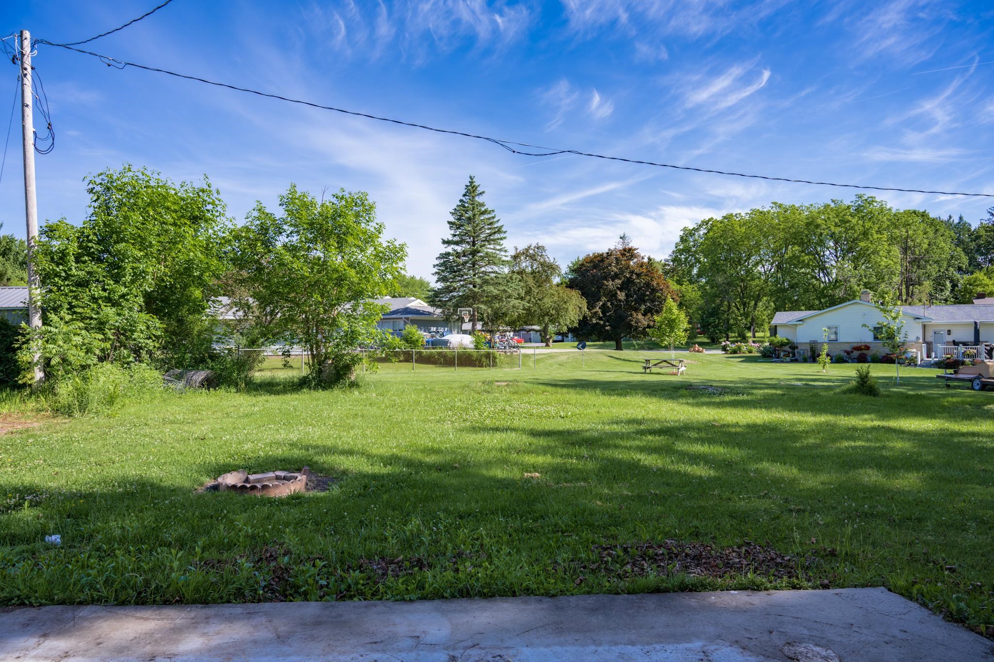 433 West W Mauston, WI 53948 - Photo 42 of 43
