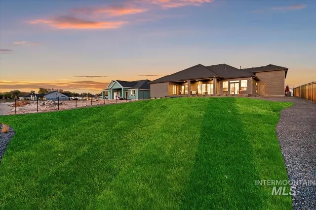 $1,150,000 | 9793 South Peregrine Falcon Avenue, Nampa, ID 83686
