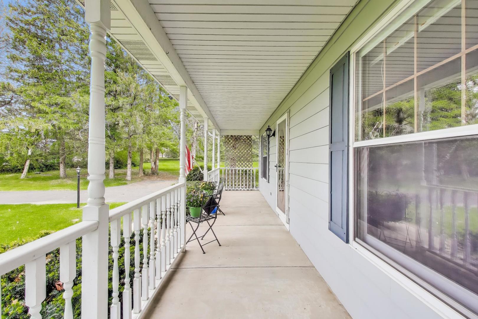 1340 Wooley Road Oswego, IL 60543 - Photo 8 of 35