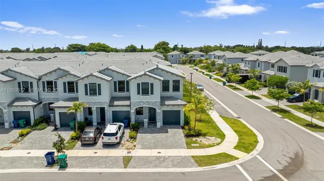 $4,500 | 28500 Southwest 133rd Path, Unit 28500, Homestead, FL 33033