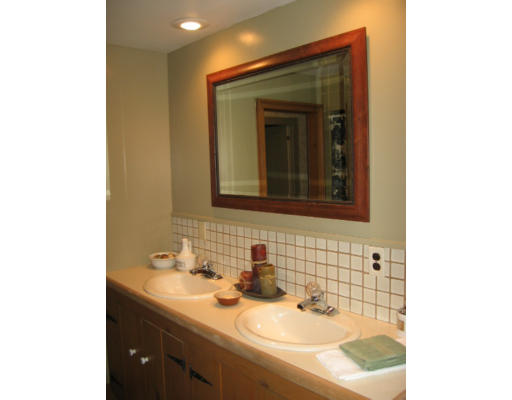52 Albee Road Uxbridge, MA 01569 - Photo 29 of 30 Gallery Image 29