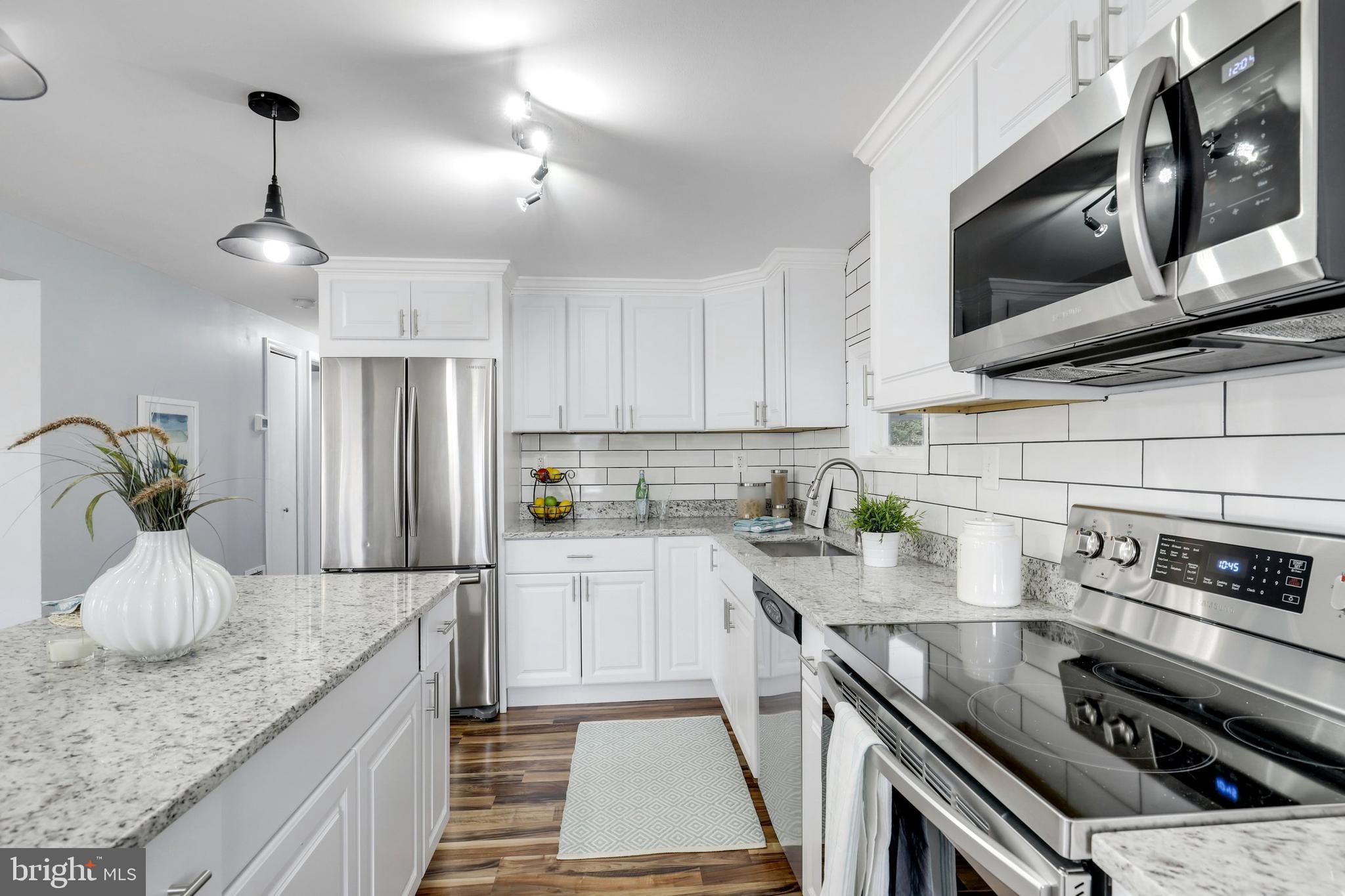 7851 East Shore Road Pasadena, MD 21122 - Photo 13 of 40 Gallery Image 13